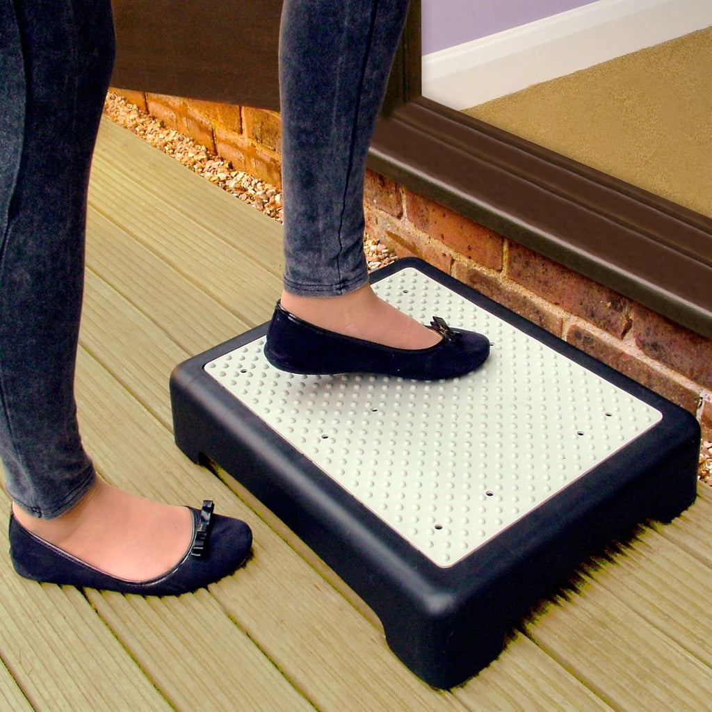 Outdoor Half Step